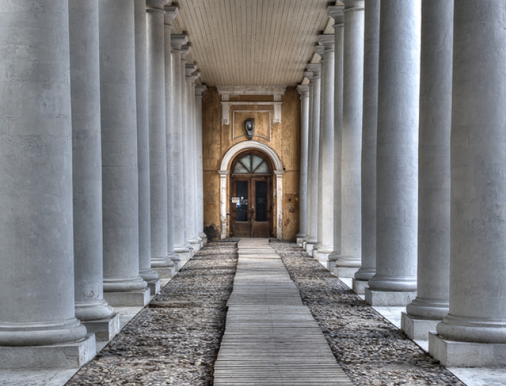 手机号轰炸免费在线网站